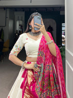 Elegant Off-White Silk Chaniya Choli with Vibrant Pink Zari Dupatta