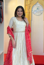 Off-White Silk Jacquard Anarkali – With Traditional Bandhani-Print Dupatta